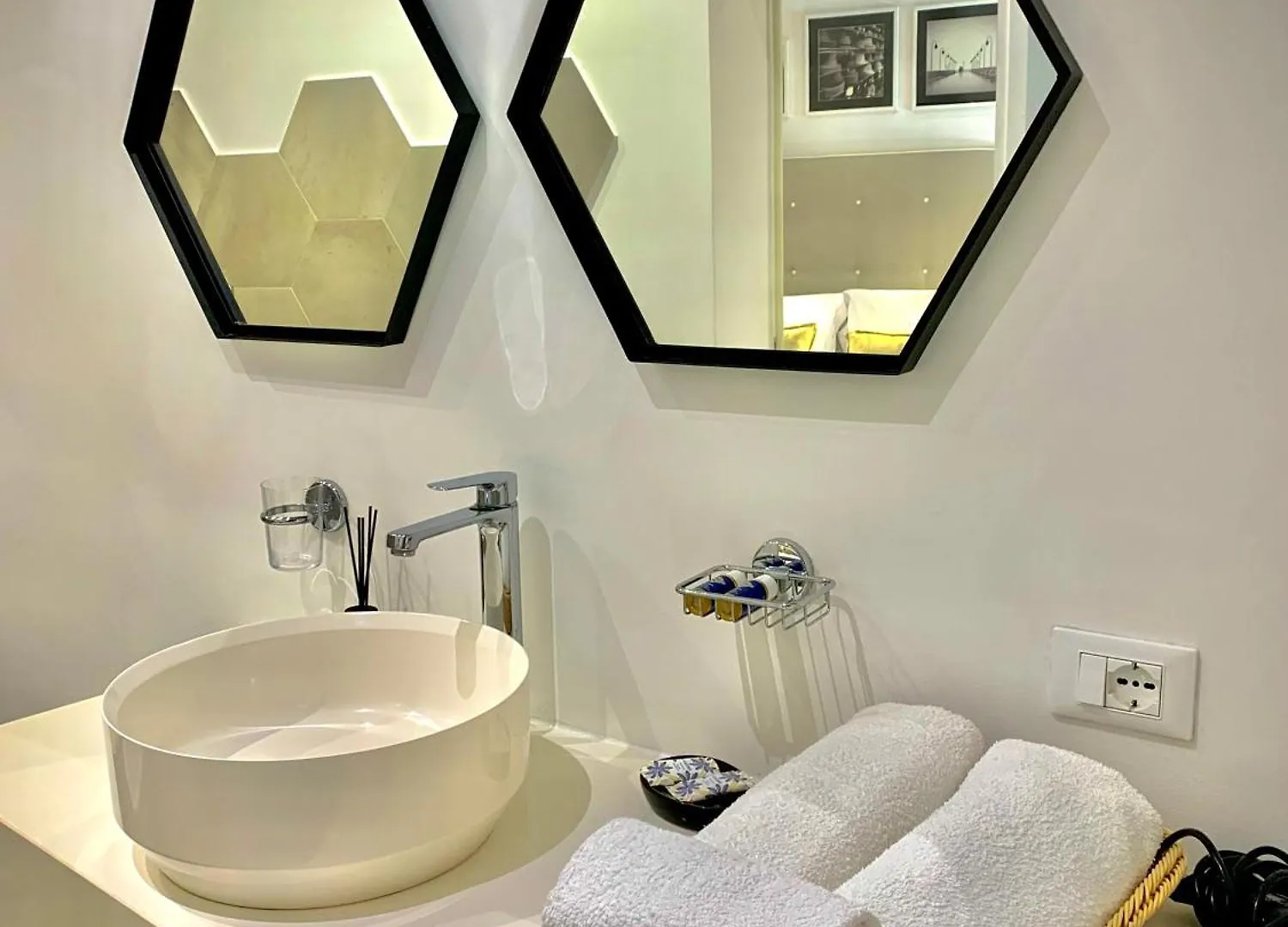 Normanni 5 Rooms & Apartment Palermo